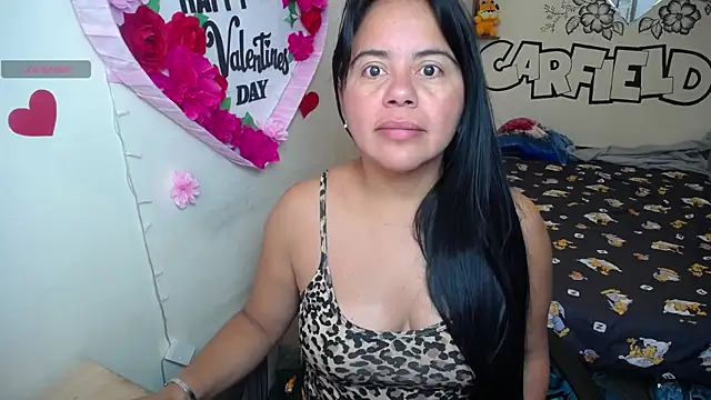 Snapshot of Miss__kendra_ chatting on 23, 6, 2026 Miss kendra online show from 23, 6, 2026