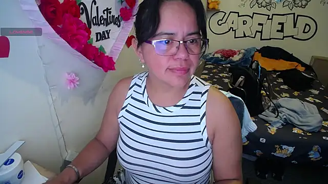 Snapshot of Miss__kendra_ chatting on 26, 6, 2026 Miss kendra online show from 26, 6, 2026