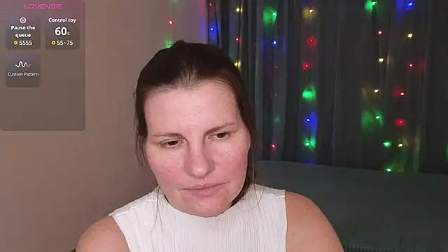 Mirabelle Velvet online show from 23, 11, 2025