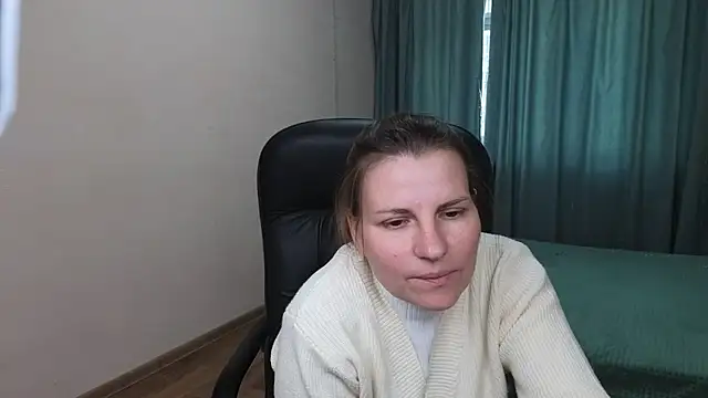 Mirabelle Velvet online show from 16, 10, 2025