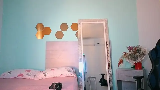 Snapshot of Darkcandyboy chatting on 14, 10, 2025 Darkcandyboy online show from 14, 10, 2025