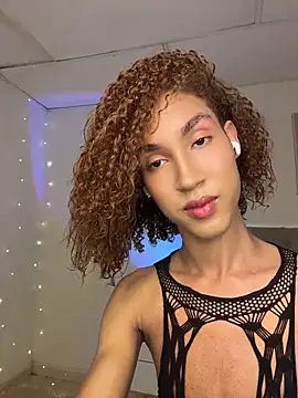 Snapshot of Chloe_Celeste chatting on 9, 5, 2026 Chloe Celeste online show from 9, 5, 2026