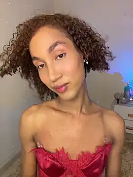 Snapshot of Chloe_Celeste chatting on 15, 5, 2026 Chloe Celeste online show from 15, 5, 2026