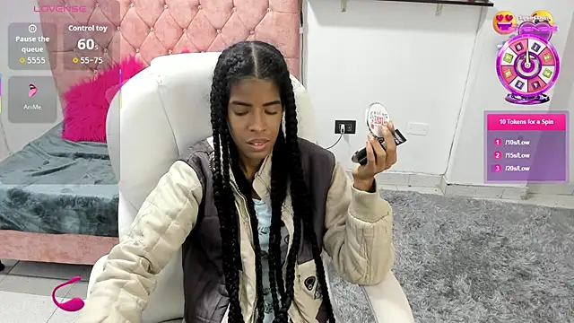 Snapshot of thianahorny chatting on 27, 11, 2025 thianahorny online show from 27, 11, 2025