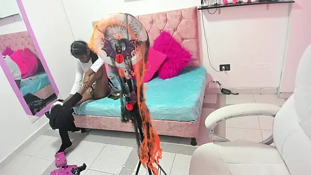 Snapshot of thianahorny chatting on 1, 11, 2025 thianahorny online show from 1, 11, 2025