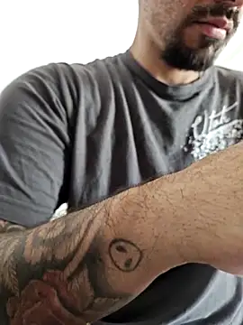 Juicydick420-xxx online show from 4, 4, 2026