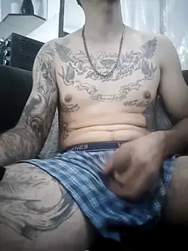 Juicydick420-xxx online show from 17, 12, 2025