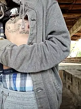 Juicydick420-xxx online show from 1, 2, 2026