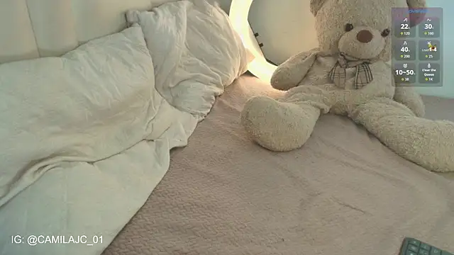 KIMMIE 01 online show from 5, 2, 2026