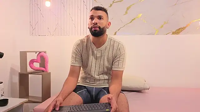 onlymen2025 online show from 15, 11, 2025