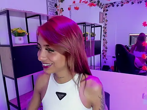 KarlaSlutSkinny   online show from 27, 11, 2025