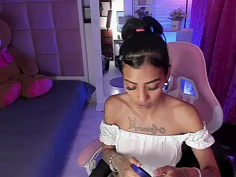 KarlaSlutSkinny   online show from 3, 3, 2026