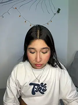 Snapshot of Ariasex_ chatting on 27, 11, 2025 Ariasex online show from 27, 11, 2025