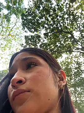 Snapshot of Ariasex_ chatting on 10, 11, 2025 Ariasex online show from 10, 11, 2025