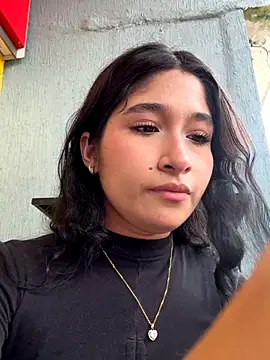 Snapshot of Ariasex_ chatting on 5, 11, 2025 Ariasex online show from 5, 11, 2025