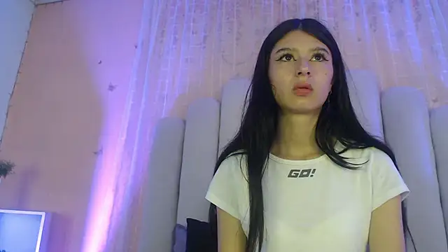 SweetRenata  online show from 20, 12, 2025