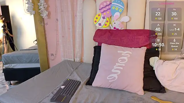 Snapshot of SweetRenata_ chatting on 10, 7, 2026 SweetRenata online show from 10, 7, 2026