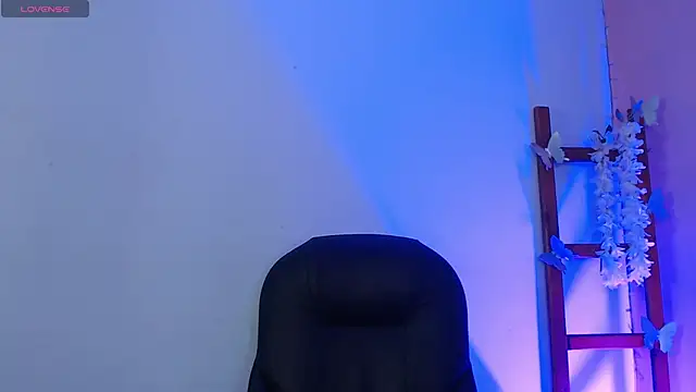 SweetRenata  online show from 31, 10, 2025