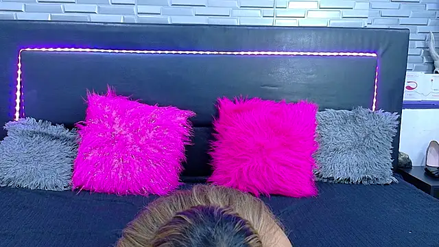 Snapshot of SeraphynLuxora chatting on 19, 6, 2026 SeraphynLuxora online show from 19, 6, 2026