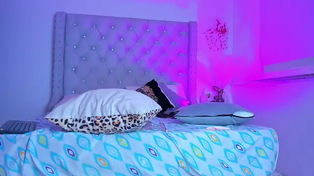 ChocoBunny1 online show from 16, 11, 2025