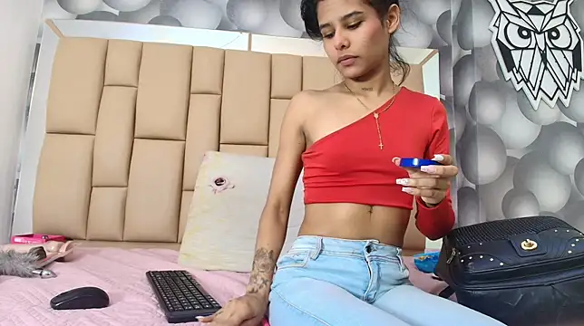 hannah teehn online show from 24, 11, 2025