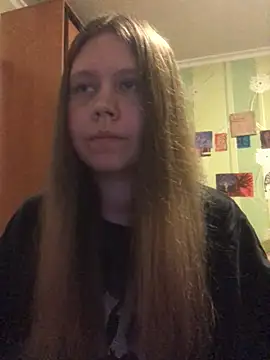 LunaVirelle online show from 19, 4, 2026