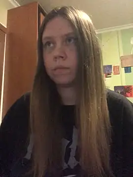 LunaVirelle online show from 22, 4, 2026