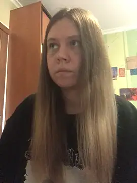 LunaVirelle online show from 8, 7, 2026