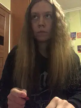 Snapshot of LunaVirelle chatting on 1, 5, 2026 LunaVirelle online show from 1, 5, 2026