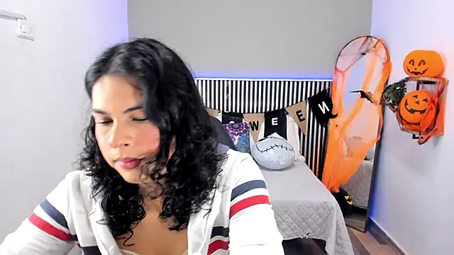 Little Alli online show from 27, 10, 2025