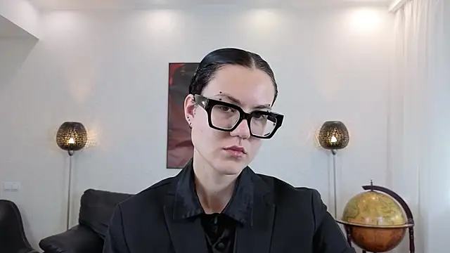 Marie Fitch online show from 21, 5, 2026