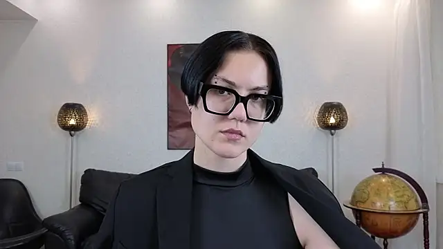Marie Fitch online show from 25, 5, 2026