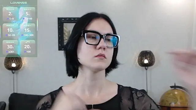 Marie Fitch online show from 15, 11, 2025