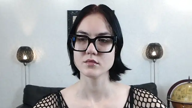 Marie Fitch online show from 3, 12, 2025