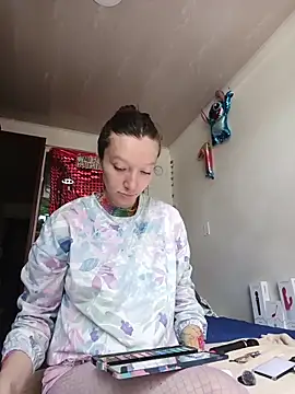 Lucy colee online show from 21, 11, 2025