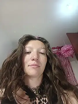 Lucy colee online show from 12, 2, 2026