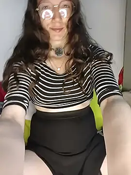 Lucy colee online show from 17, 12, 2025