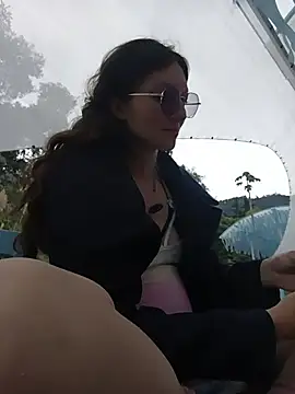 Lucy colee online show from 11, 1, 2026