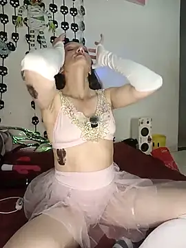 Lucy colee online show from 31, 10, 2025