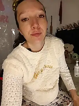 Lucy colee online show from 13, 4, 2026