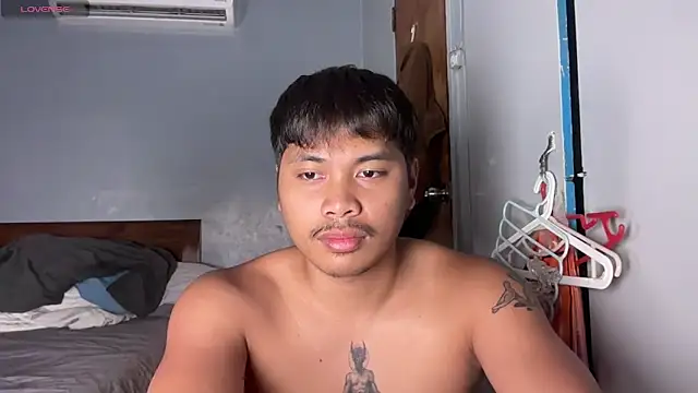 LuisitoJuancho55 online show from 13, 11, 2025