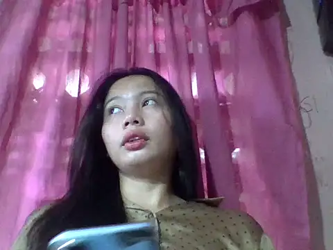 Baby girl0516 online show from 8, 10, 2025