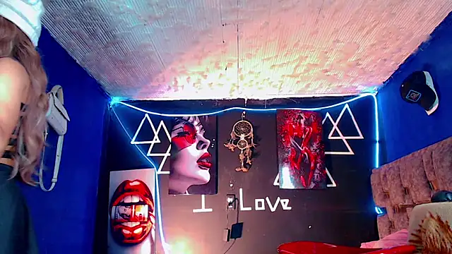 Snapshot of Sexy_Hottxxx chatting on 23, 11, 2025 Sexy Hottxxx online show from 23, 11, 2025