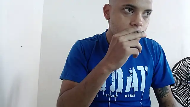Snapshot of drako_monster chatting on 17, 5, 2026 drako monster online show from 17, 5, 2026