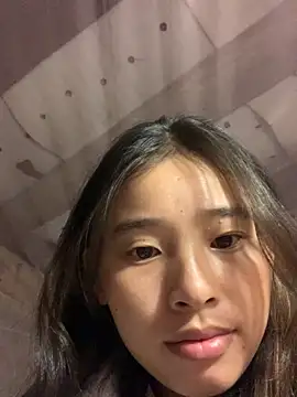 Snapshot of Han-han123 chatting on 22, 11, 2025 Han-han123 online show from 22, 11, 2025