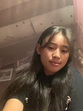 Snapshot of Han-han123 chatting on 16, 11, 2025 Han-han123 online show from 16, 11, 2025