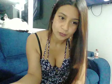 Snapshot of hotlina22 chatting on 6, 11, 2025 hotlina22 online show from 6, 11, 2025