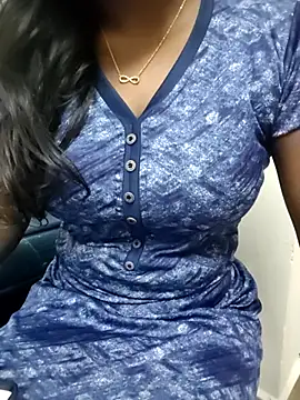 Tamilmallu-duskygirl03 online show from 20, 12, 2025