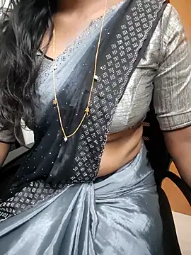 Tamilmallu-duskygirl03 online show from 14, 3, 2026