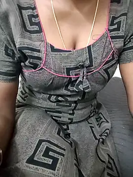 Tamilmallu-duskygirl03 online show from 21, 11, 2025